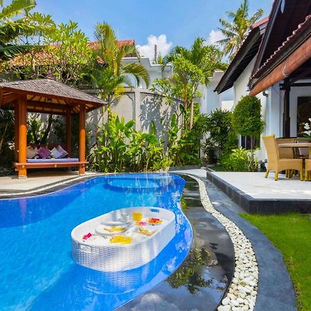 Villa Kibbi Seminyak Buitenkant foto