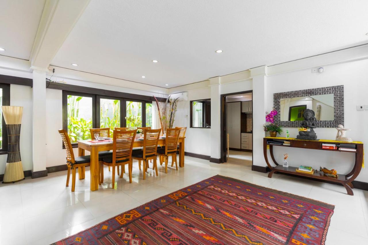 Villa Kibbi Seminyak Buitenkant foto