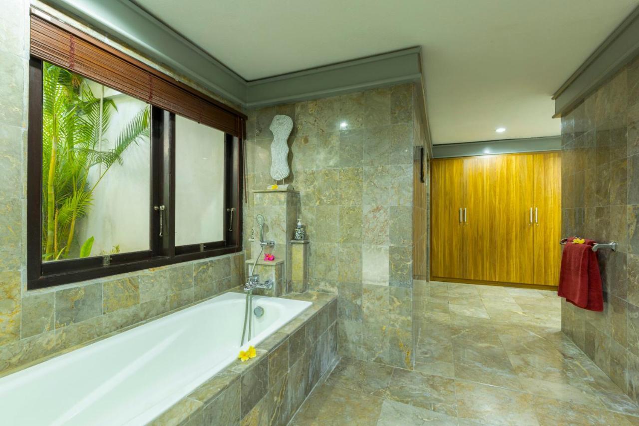 Villa Kibbi Seminyak Buitenkant foto