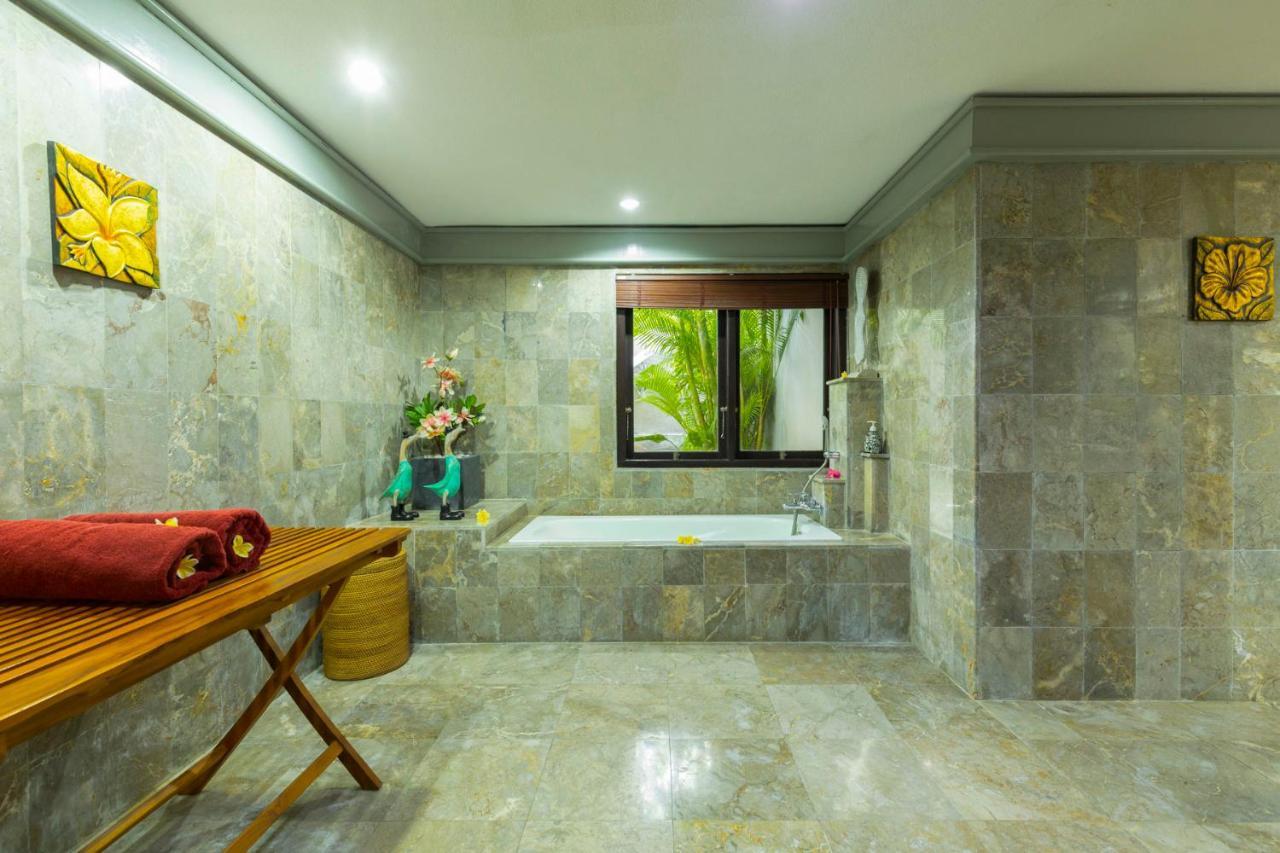 Villa Kibbi Seminyak Buitenkant foto