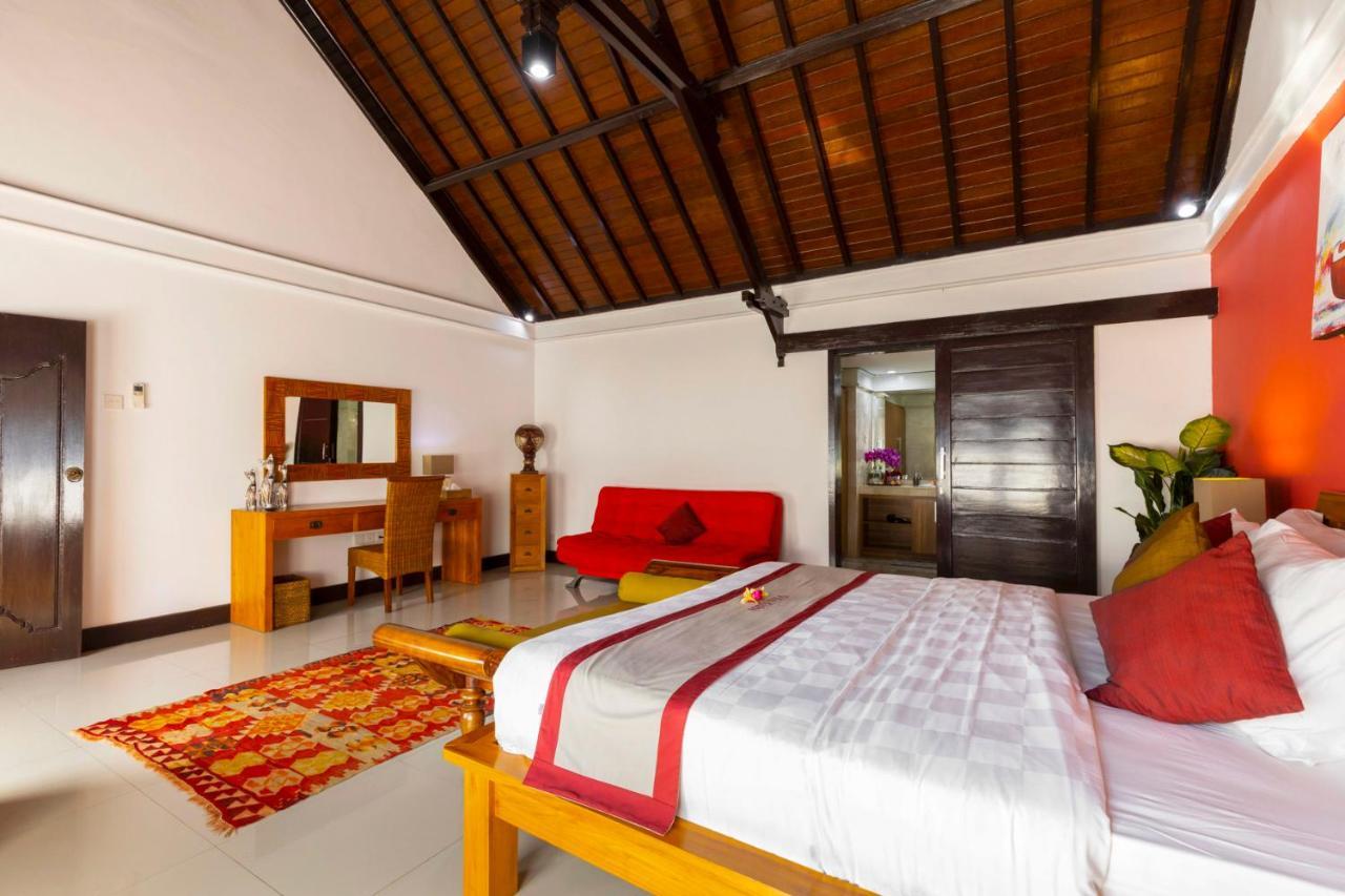 Villa Kibbi Seminyak Buitenkant foto